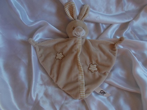 Doudou lapin beige crédit - doudou, beige,